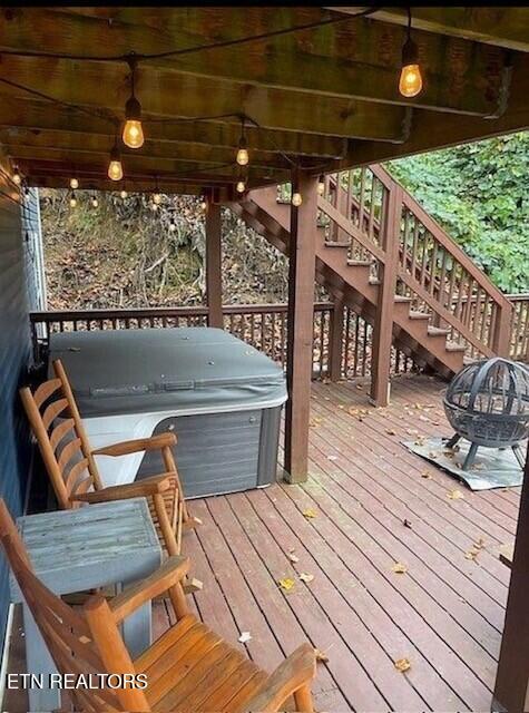 230 Silverbell Ln, Gatlinburg, TN 37738