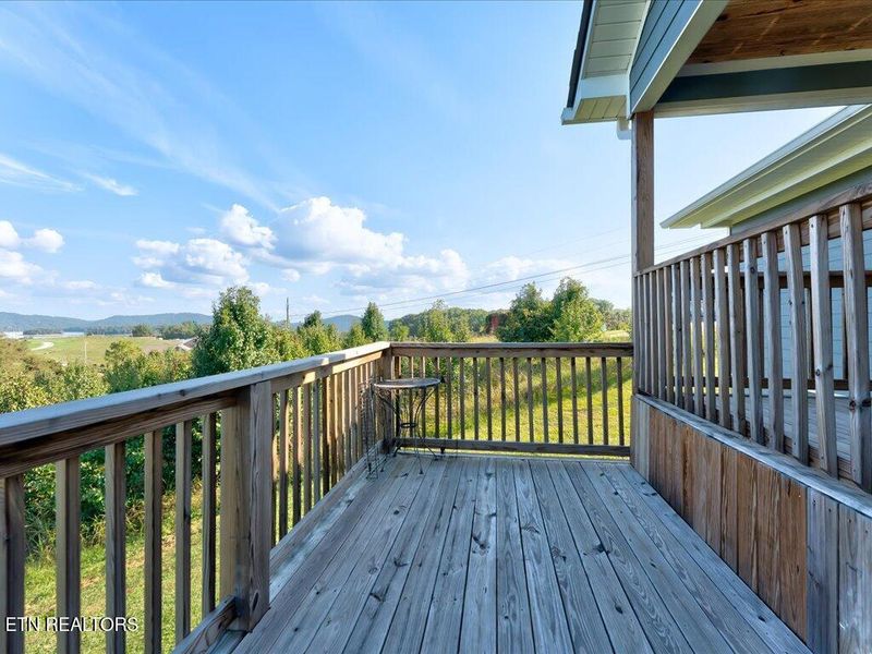 230 Water Way Dr, Rutledge, TN 37861