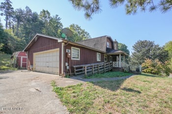 230 White Pine Ln, Rockford, TN 37853