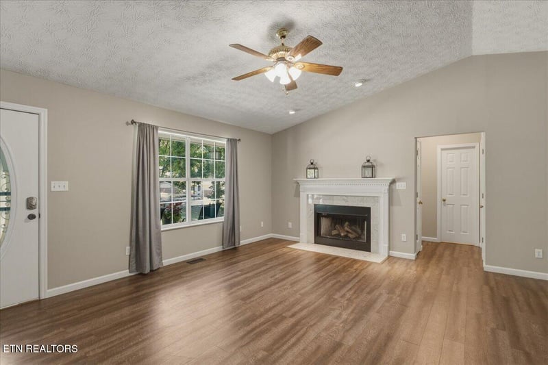 2301 Antietam Rd, Knoxville, TN 37917