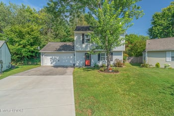 2301 Robinson Ridge Ct, Knoxville, TN 37923