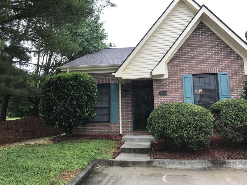 2303 Gorby Way, Knoxville, TN 37923