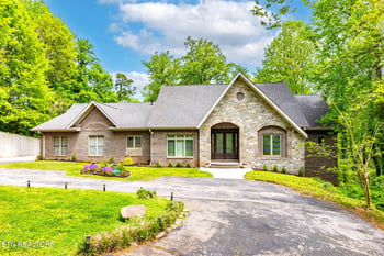 2304 Lakemoor Dr, Knoxville, TN 37920