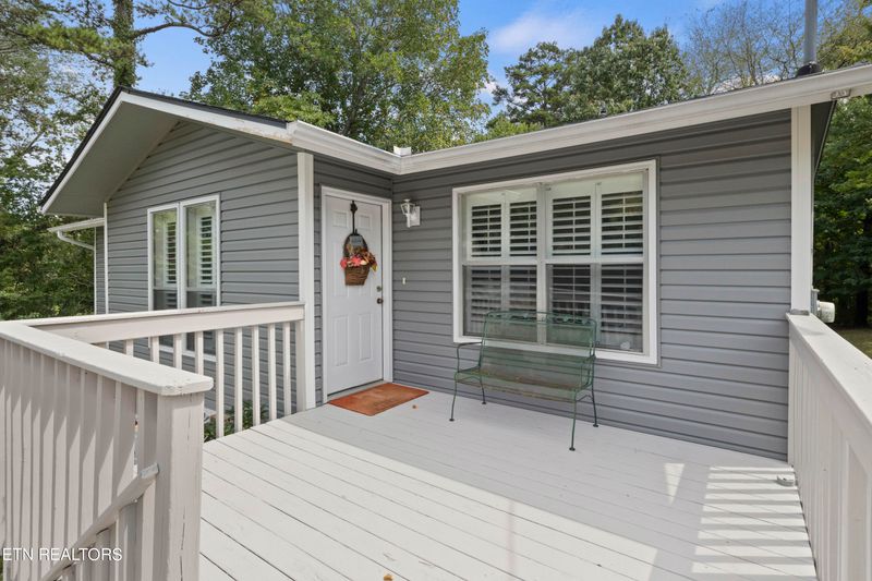 2304 Nuthatcher Rd, Knoxville, TN 37923