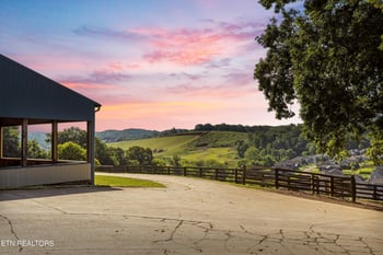 2304 W Gallaher Ferry Rd, Knoxville, TN 37932