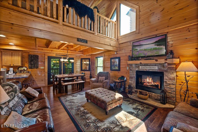 2307 Hollow Branch Way, Sevierville, TN 37862