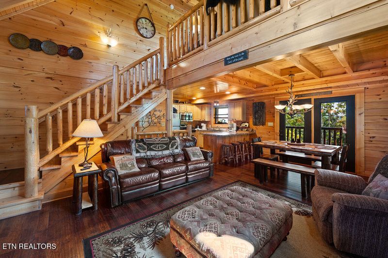 2307 Hollow Branch Way, Sevierville, TN 37862