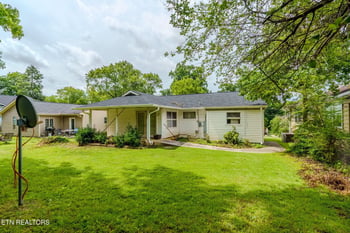 2307 Peachtree St, Knoxville, TN 37920