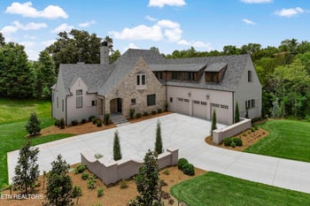 2307 Woodland Reserve Ln, Knoxville, TN 37919
