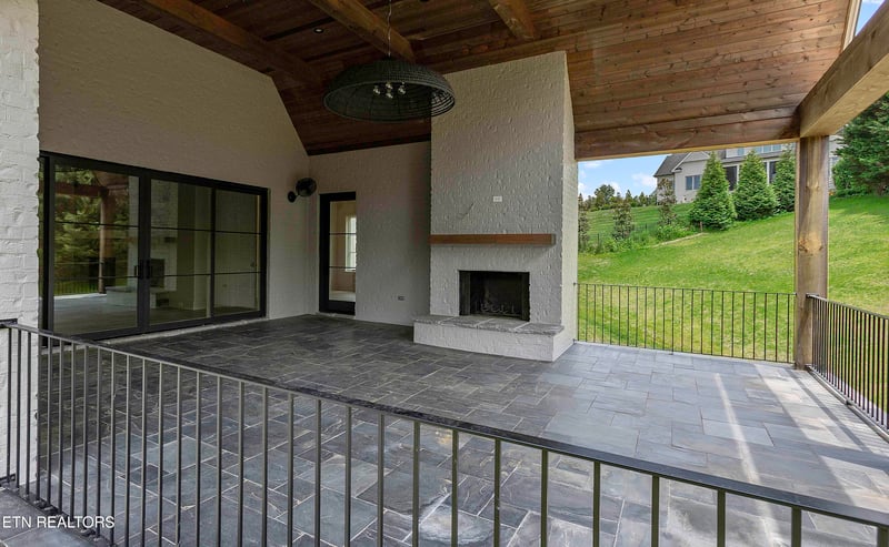 2307 Woodland Reserve Ln, Knoxville, TN 37919