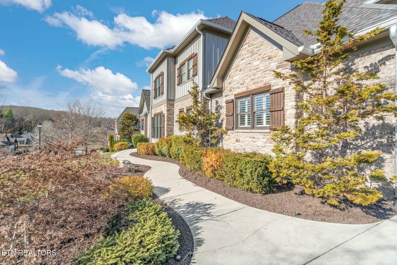 2308 Covered Bridge Blvd, Knoxville, TN 37932