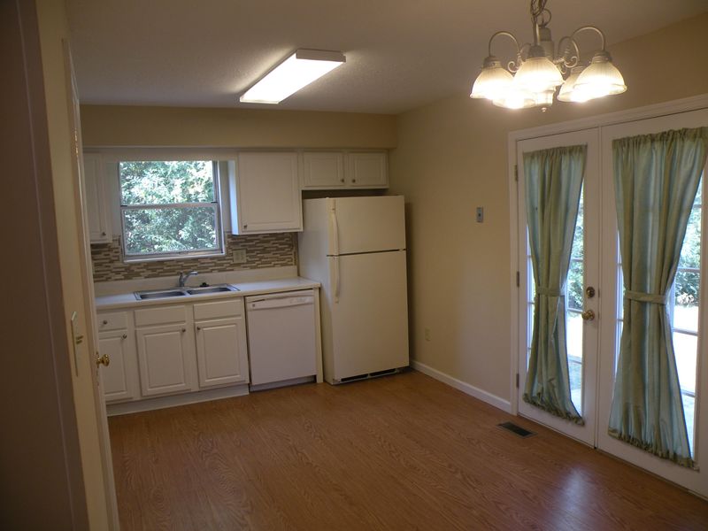 2308 Roundtree Rd, Knoxville, TN 37923