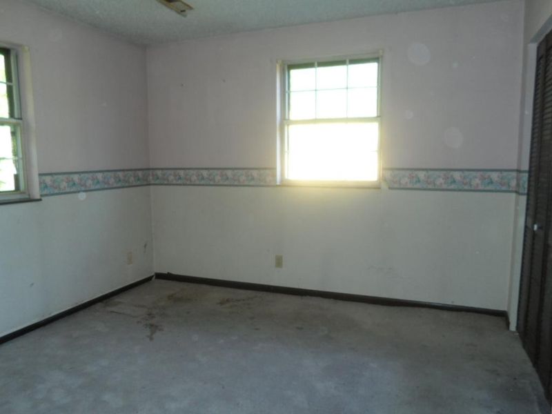 2309 NW Nuthatcher Rd, Knoxville, TN 37923