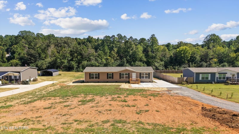 231 County Road 567, Englewood, TN 37329