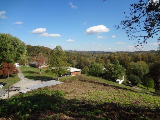 231 Hillside Dr, Harriman, TN 37748