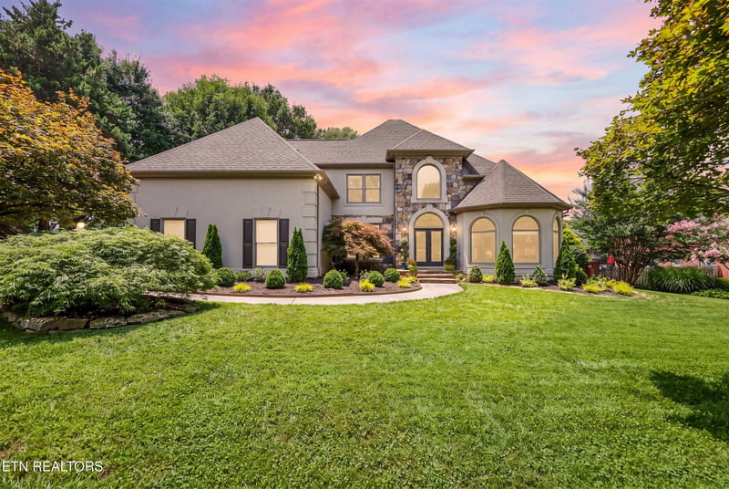 231 Sandringham Ct, Knoxville, TN 37934
