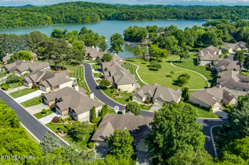 231 Tanasi Lagoon Dr, Loudon, TN 37774