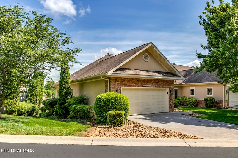 231 Tanasi Lagoon Dr, Loudon, TN 37774