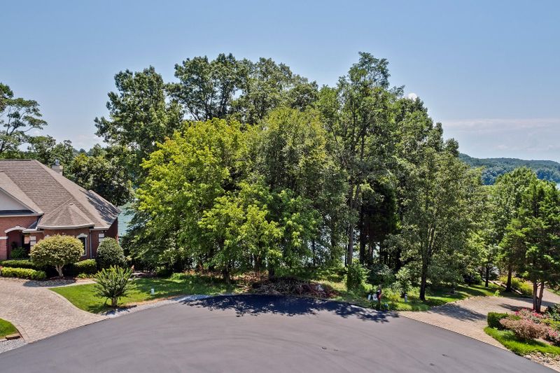 231 Tecumseh Way, Loudon, TN 37774
