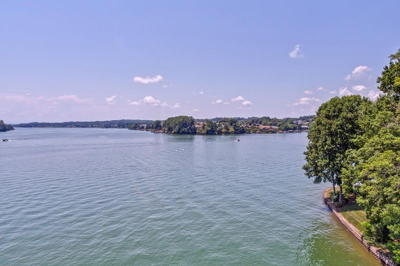 231 Tecumseh Way, Loudon, TN 37774