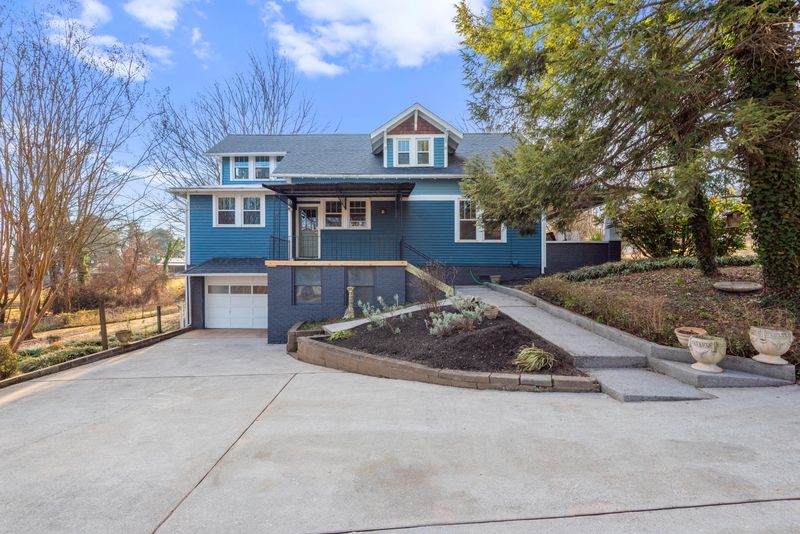 2310 Sevierville Rd, Maryville, TN 37804