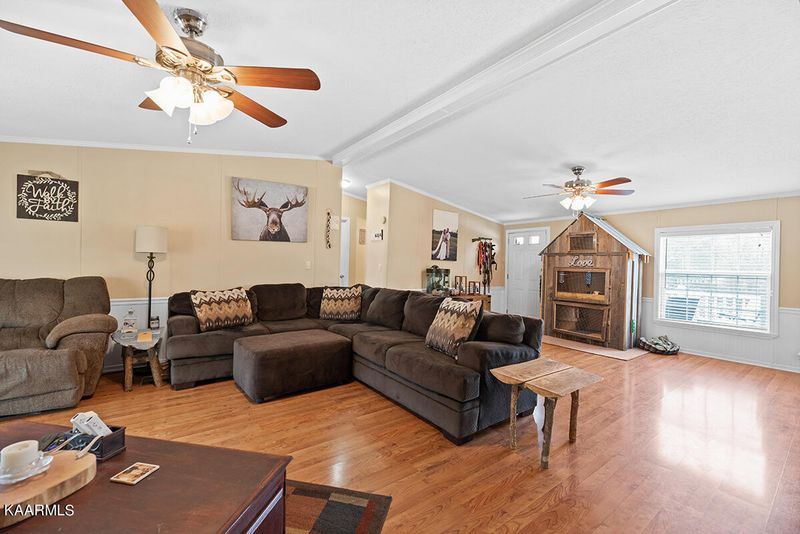 2311 Robin Ben Ln, Knoxville, TN 37924