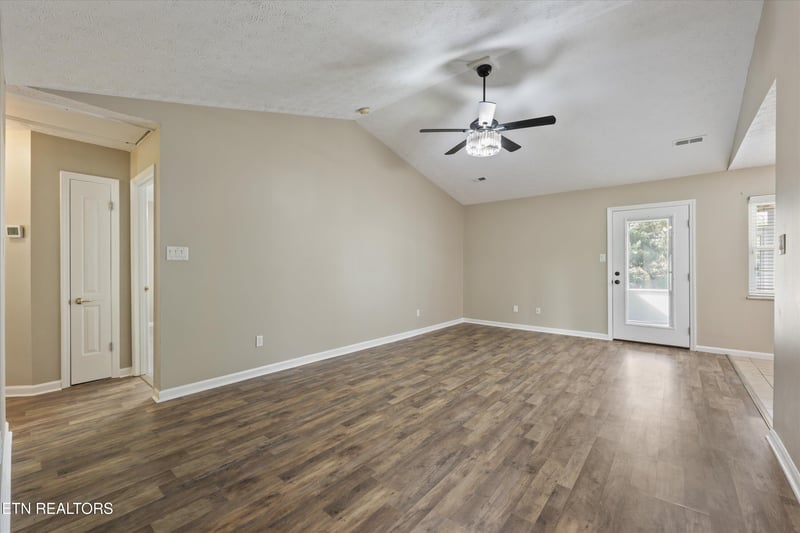 2312 Bainbridge Way, Powell, TN 37849