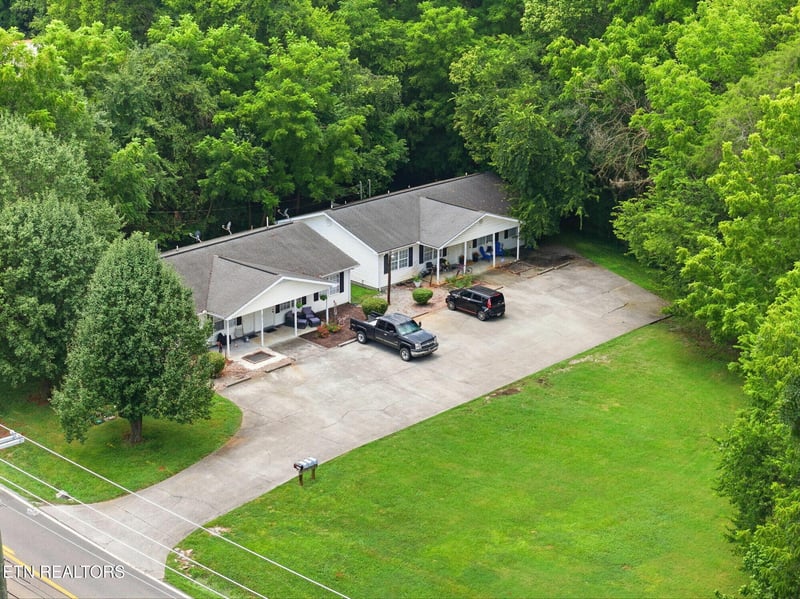 2312 Boyds Creek Hwy, Sevierville, TN 37876