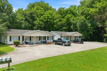 2312 Boyds Creek Hwy, Sevierville, TN 37876