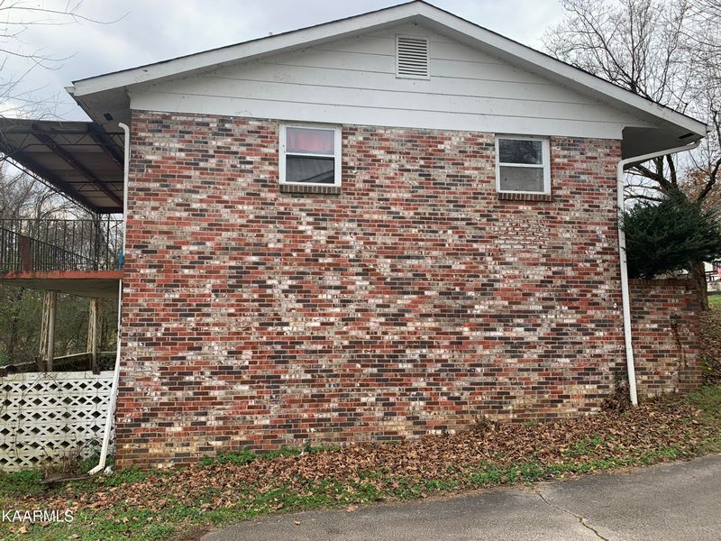 2312 Dillon St, Knoxville, TN 37915