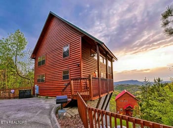 2313 Fox Berry Way, Sevierville, TN 37876