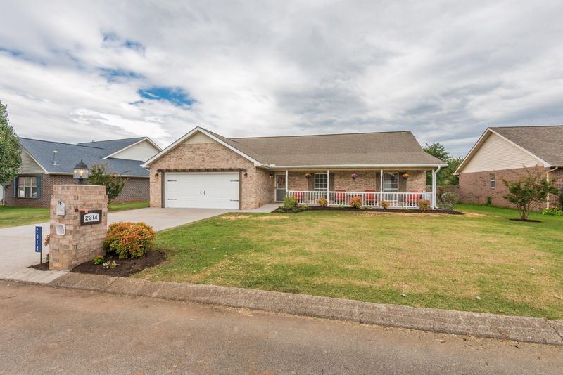 2314 Sir Edward, Maryville, TN 37803
