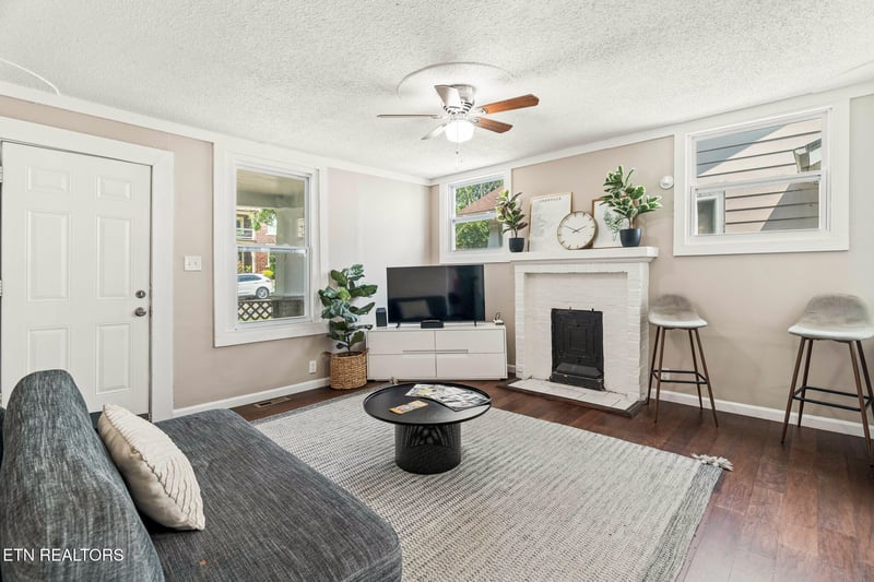 2314 Washington Ave, Knoxville, TN 37917