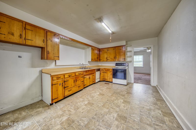 2315 Harris Rd, Knoxville, TN 37924