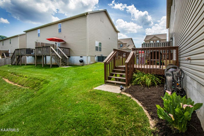 2316 Denham Way, Powell, TN 37849