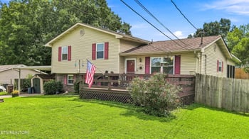 2317 Roundtree Rd, Knoxville, TN 37923