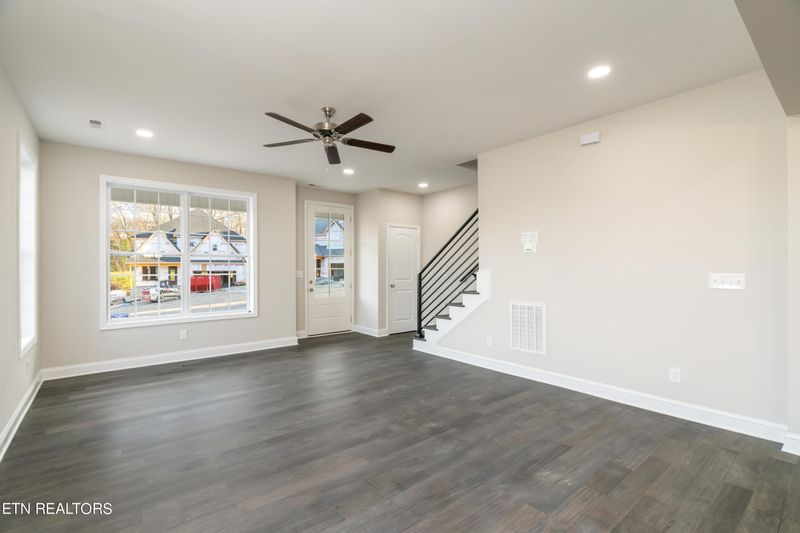 2318 Birch Hollow Ln, Knoxville, TN 37920