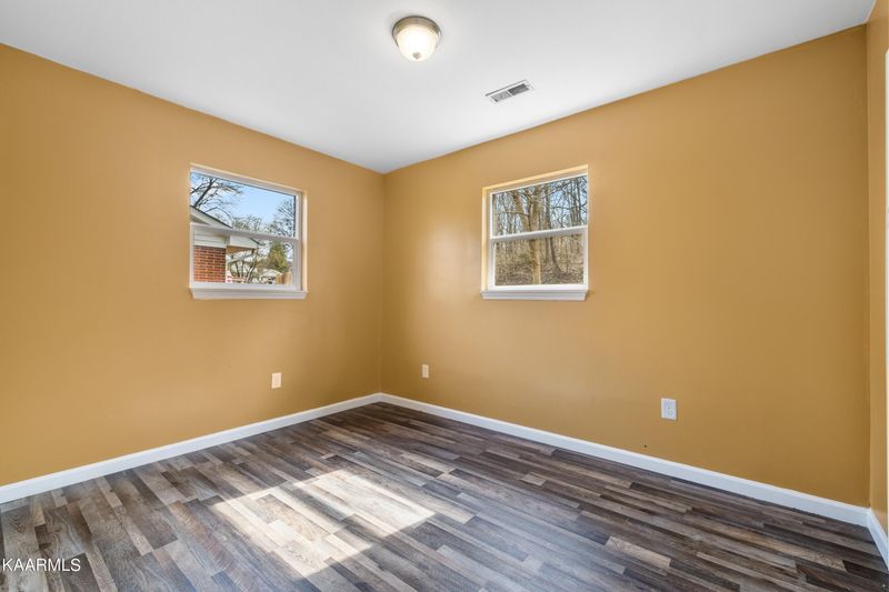 2318 Patrick Ave, Maryville, TN 37804