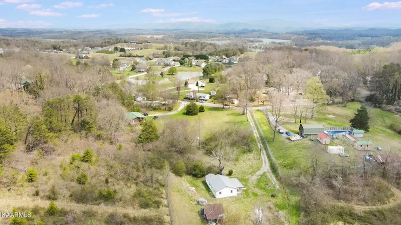 232 - 234 Mountain View Dr, Vonore, TN 37885