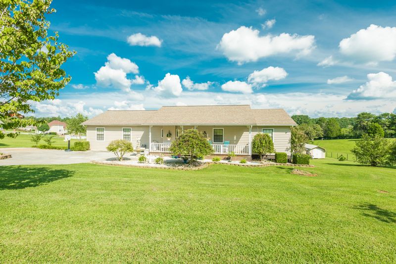 232 Hillcrest Rd, Madisonville, TN 37354