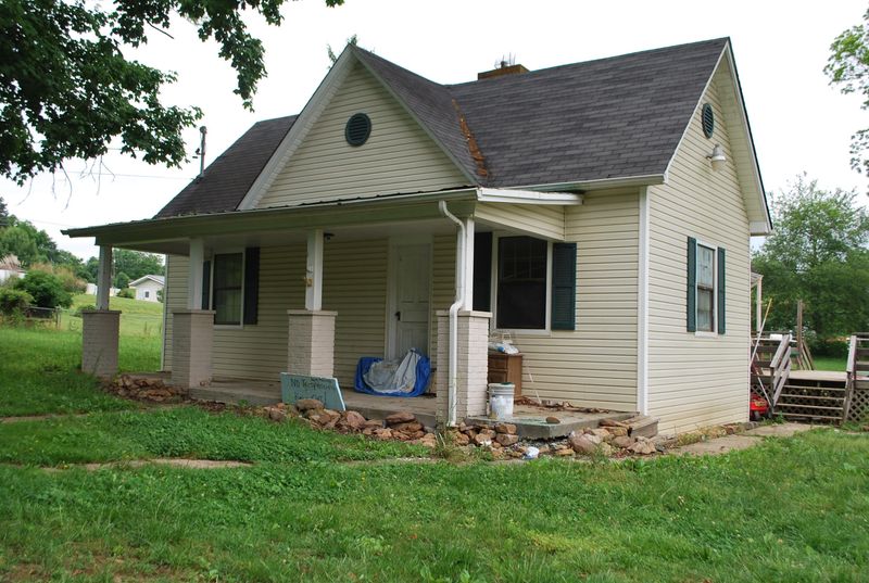 232 N Rogers Rd, Seymour, TN 37865