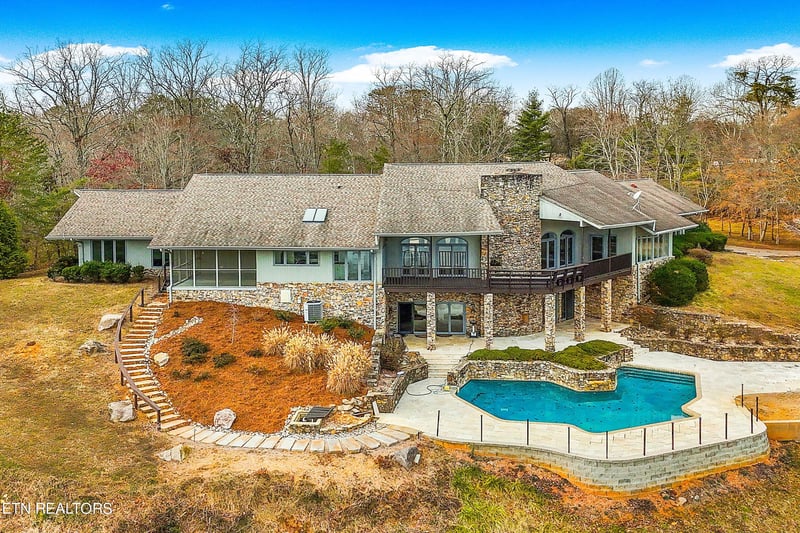 2320 Choto Rd, Knoxville, TN 37922