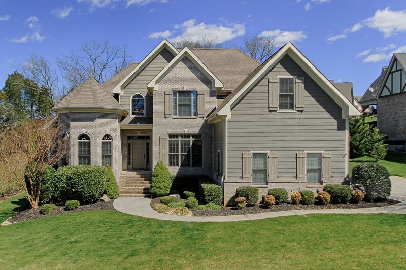 2320 Covered Bridge Blvd, Knoxville, TN 37932