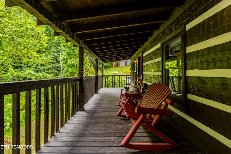 2320 Foxwell Way, Sevierville, TN 37876