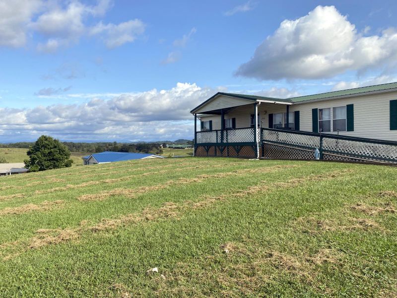 2320 Smith Rd, Philadelphia, TN 37846