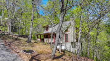 2322 Bonnie Ln, Sevierville, TN 37876