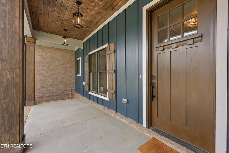 2323 Misty Mountain Cir, Knoxville, TN 37932