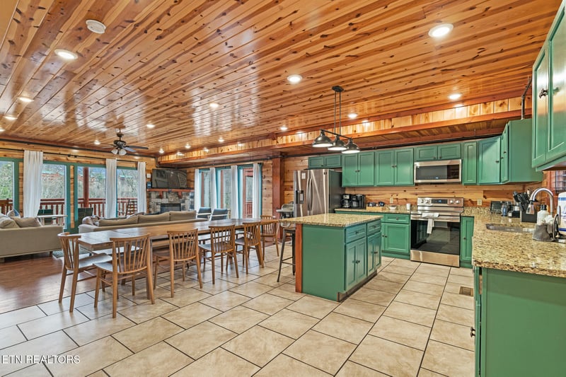 2324 Boulder Way, Sevierville, TN 37862