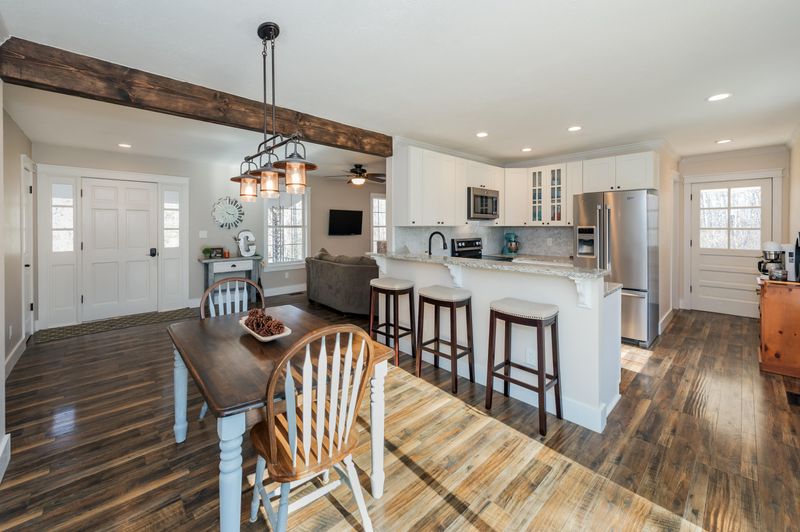 2324 Branch Rd, Loudon, TN 37774