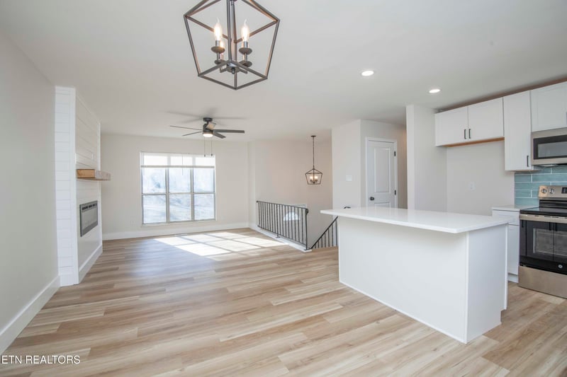 2324 Roundtree Rd, Knoxville, TN 37923